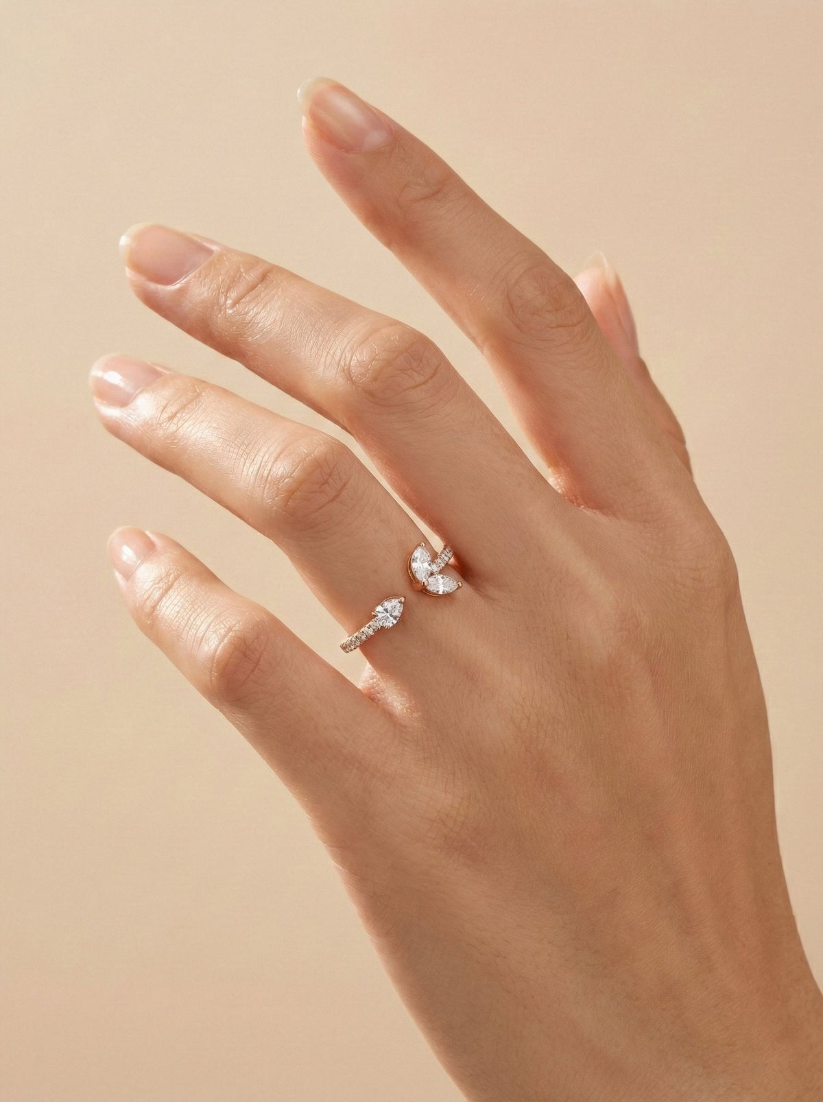 18k Rose Gold Shooting Star Radiant Natural Diamond Ring - Malikka LondonRingsMalikka
